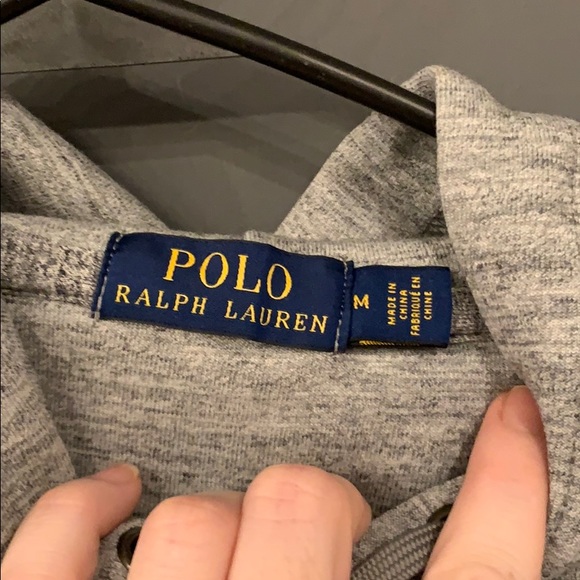 Grey pullover - Picture 2 of 3